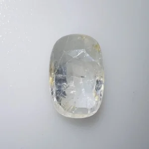 white Sapphire -6.31 CARATS