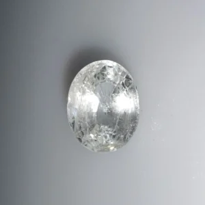 white Sapphire -8.16 CARATS