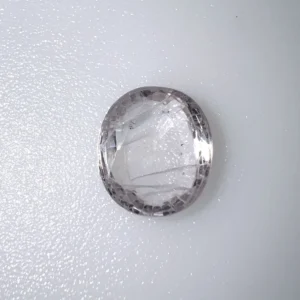 white Sapphire -6.16 CARATS
