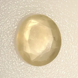 YELLOW SAPPHIRE -2.73 CARATS        3.00RATTI