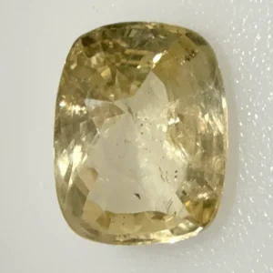 YELLOW SAPPHIRE -5.39 CARATS (5.50RATTI)