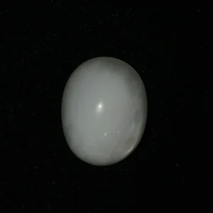 MOON STONE - 10.59 CARATS           (11.50 RATTI)