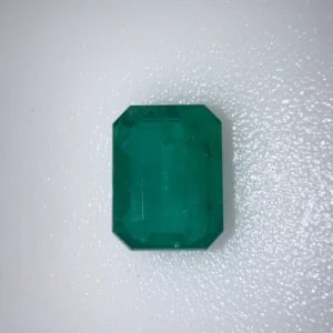 EMERALD (PANNA)-3.61 CARATS (4 RATTI)