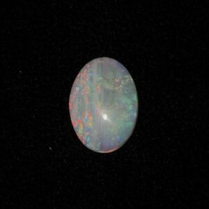 OPAL(FIRE)- 5.32 CARATS                       5.50 RATTI