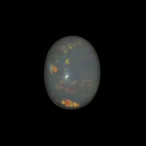 OPAL(FIRE)- 7.63 CARATS                       8.33 Ratti