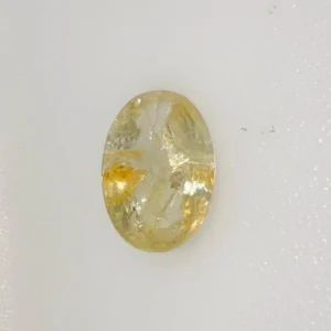 YELLOW SAPPHIRE-3.17 CARATS                       3.50 RATTI