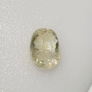YELLOW SAPPHIRE-2.99 CARATS                        3.33 RATTI