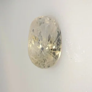 YELLOW SAPPHIRE-4.56 CARATS                       5 RATTI