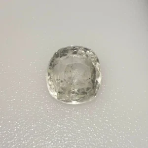 YELLOW SAPPHIRE-4.06 CARATS                     4.50 RATTI